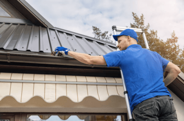 gutter cleaning in hampton